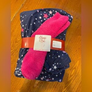Sleep Chic Star Pajama Set with Socks